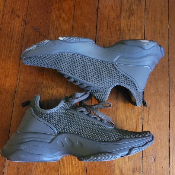 Call It Spring Lexxii Sneaker Chocolate Brown sz 8.5 - Picture 3 of 7